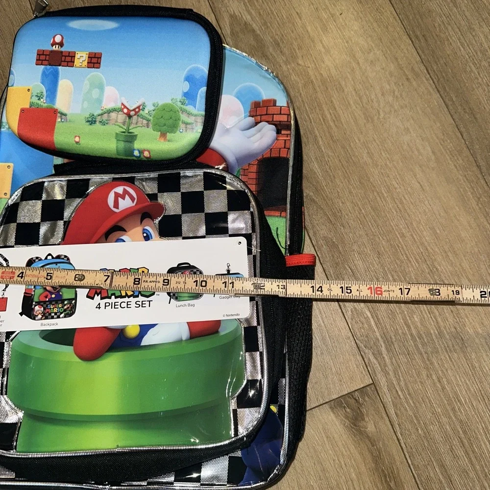 Nintendo Super Mario‎ 4-Piece Set 17